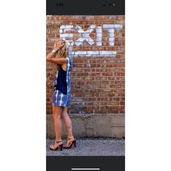1.STATE Blue Printed Side Panel Tank Top and Matching Shorts Set Size Small - Picture 3 of 16